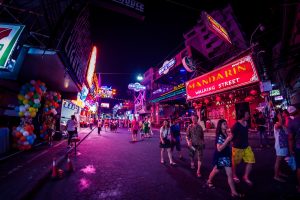 芭達雅洋人步行街 Walking Street 夜生活探險之旅