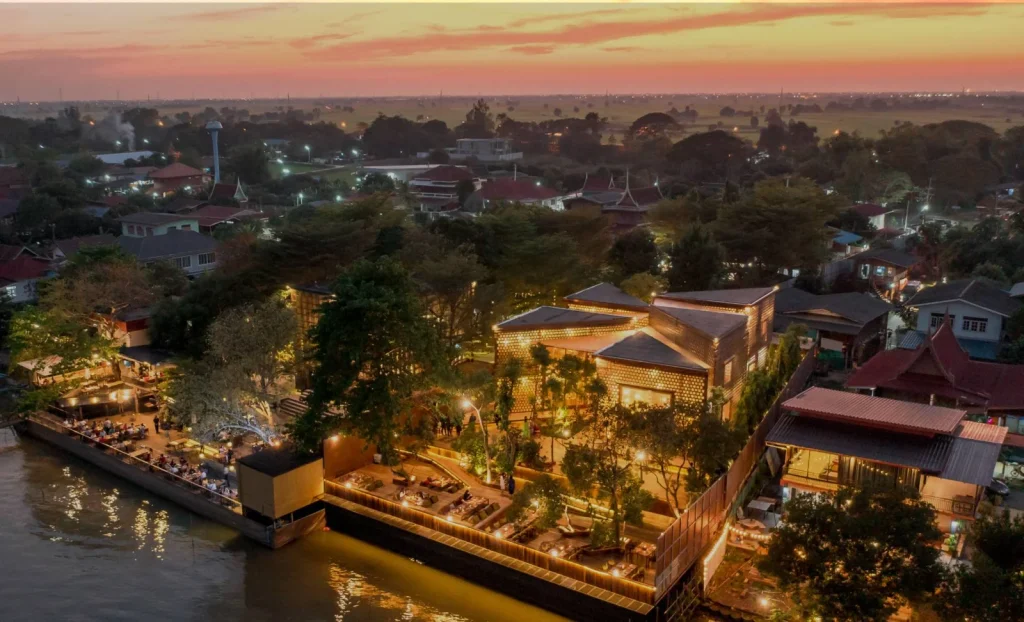 泰國大城美食推薦 The Artisans Ayutthaya：河畔玻璃屋米其林餐廳，顏值與味道兼具！