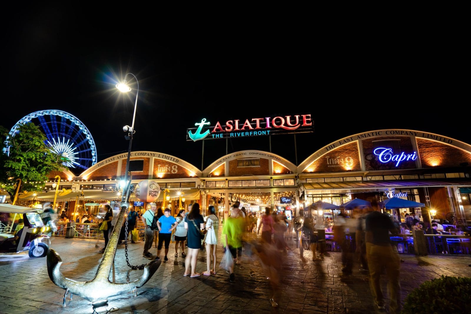 探索 Asiatique：曼谷摩登河濱不夜城