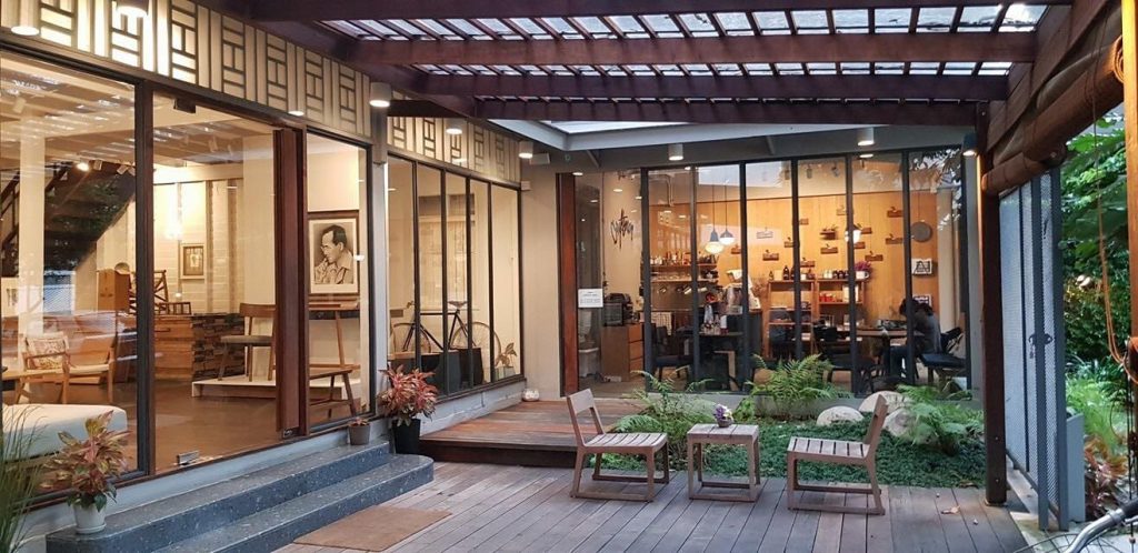 Craftsman Roastery and Brew Bar 曼谷工業風咖啡廳