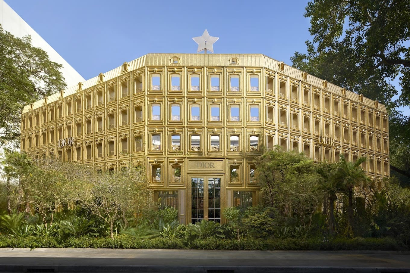 2025曼谷新地標|迪奧黃金屋 Dior Gold House 與 Dior咖啡館