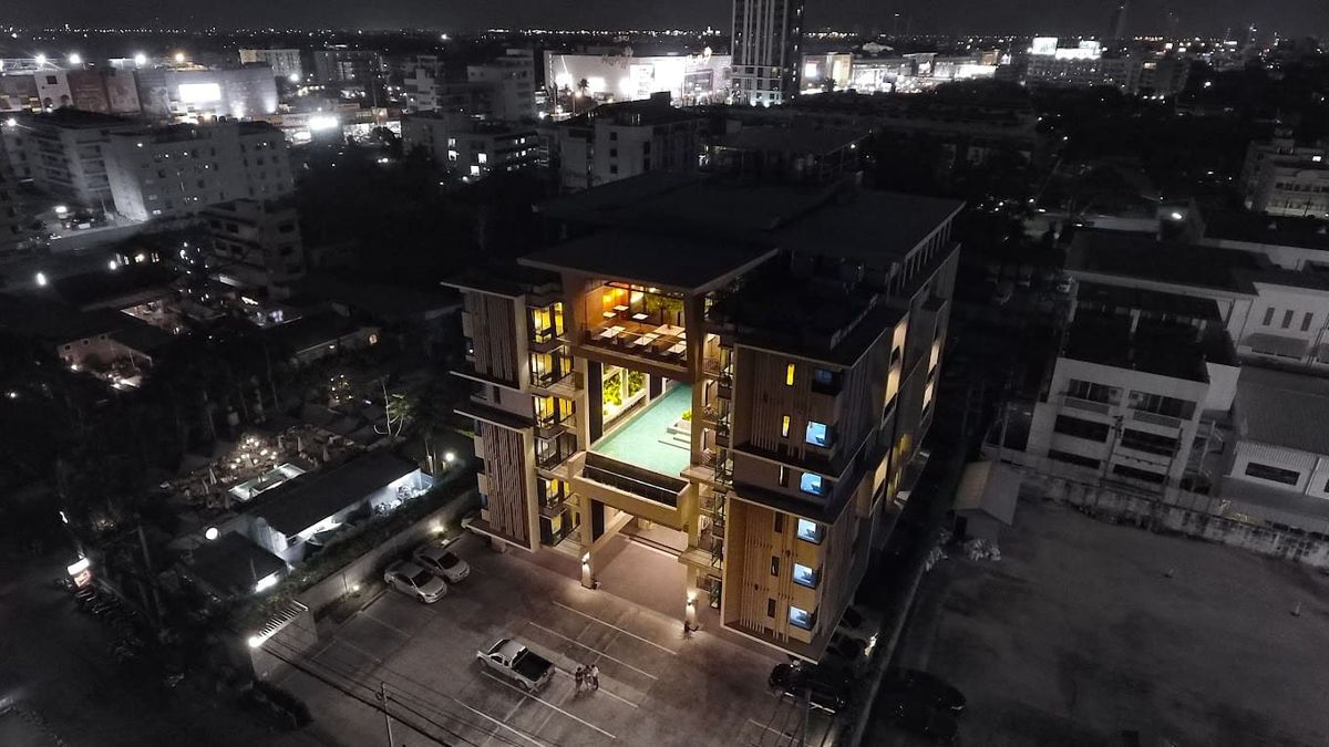 席那克林米伊酒店
