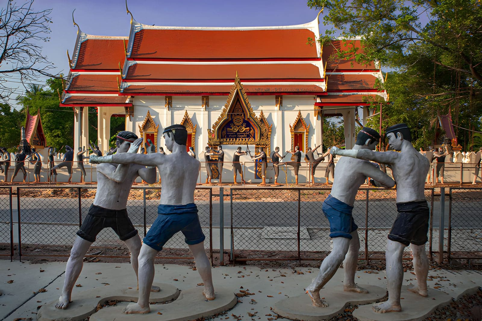 泰拳公園：泰國必訪打卡景點，體驗真實泰拳文化與黑王傳奇