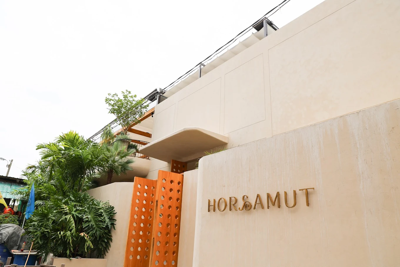 Horsamut Bangkok|曼谷河畔必訪泰式料理餐廳,白天午餐舒適、夜晚浪漫賞鄭王廟夜景