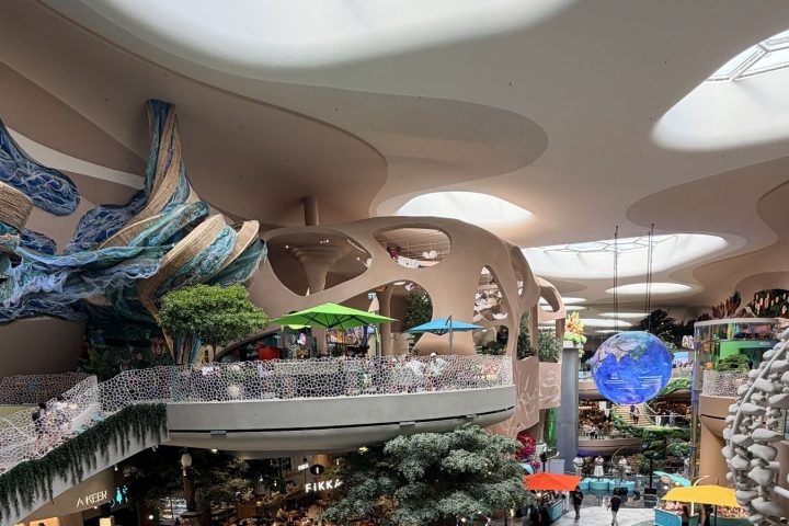曼谷暹羅百麗宮 NEXTOPIA 攻略｜未來概念空間怎麼逛、交通與拍照重點