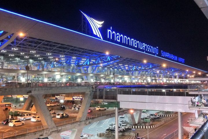 素萬那普機場攻略｜BKK市區交通、航廈樓層與出入境動線