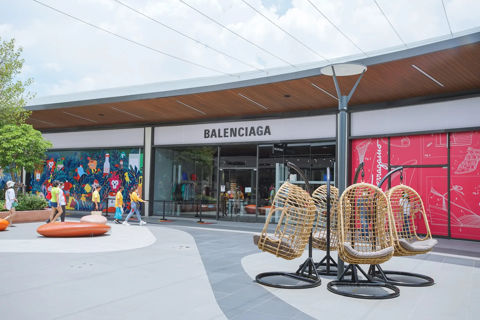 曼谷 Siam Premium Outlets 名牌折扣購物區