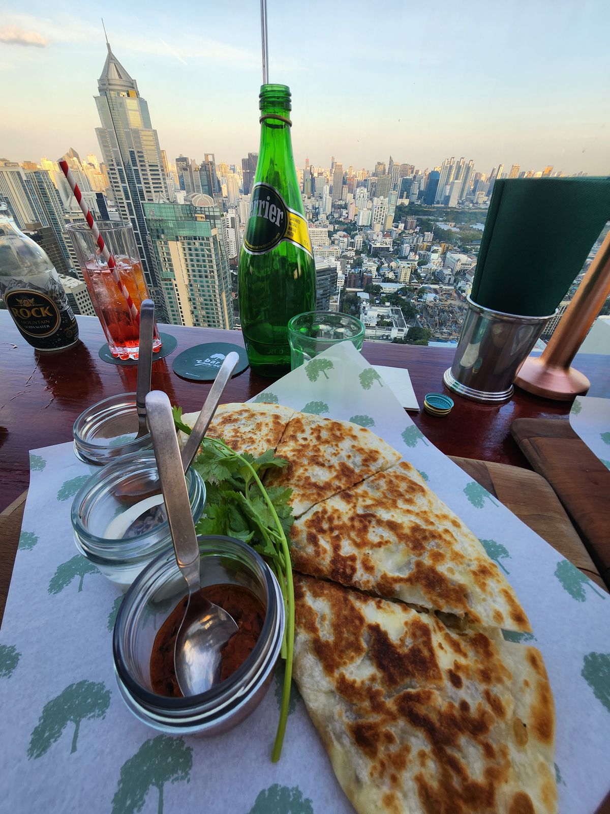Bar.Yard 2023 年實拍餐點與戶外座位