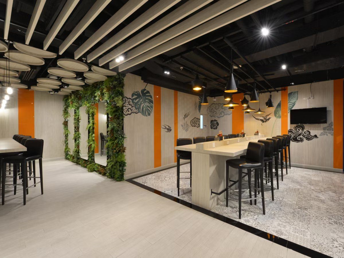 曼谷蘇坤逸 11 智選假日酒店，共用工作空間