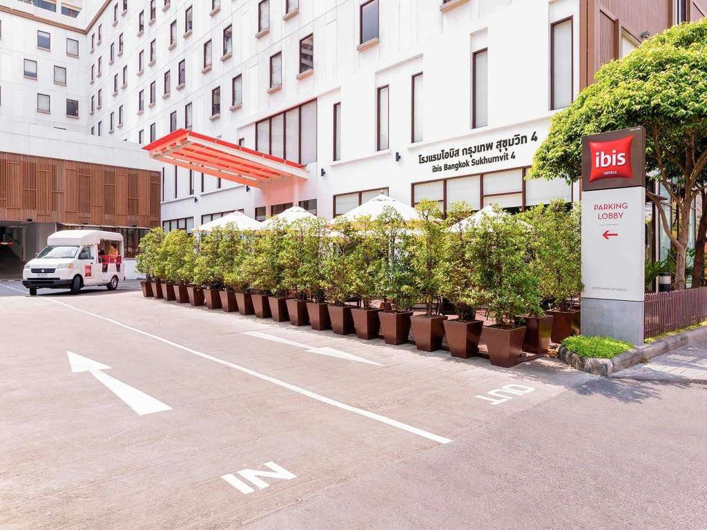 曼谷蘇坤逸 4 宜必思酒店