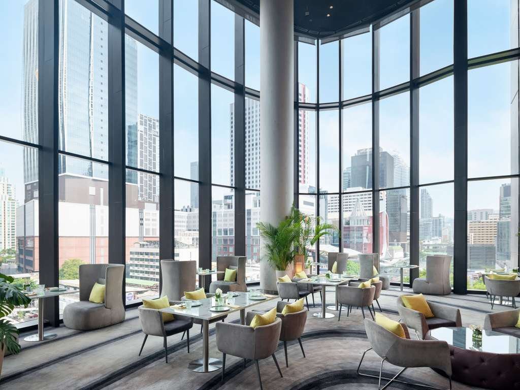 曼谷水門鉑金諾富特酒店，高樓公共休息區